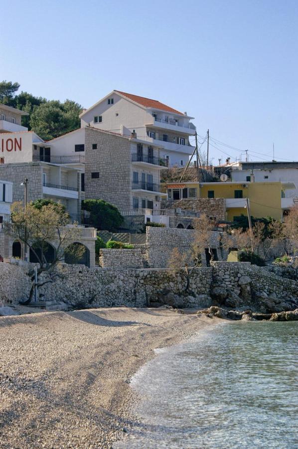 Apartments By The Sea Drasnice, Makarska - 2581 Esterno foto