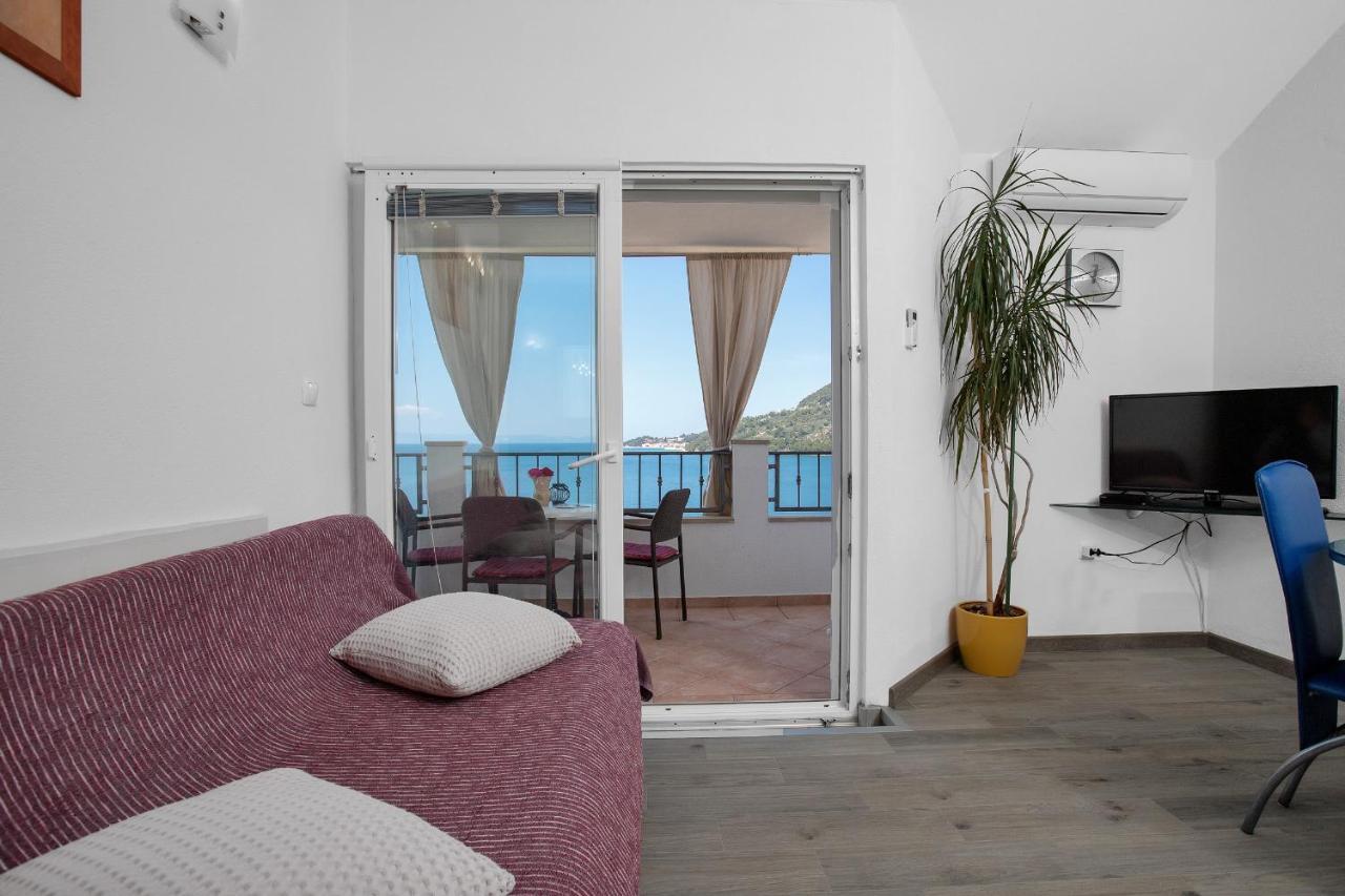 Apartments By The Sea Drasnice, Makarska - 2581 Esterno foto
