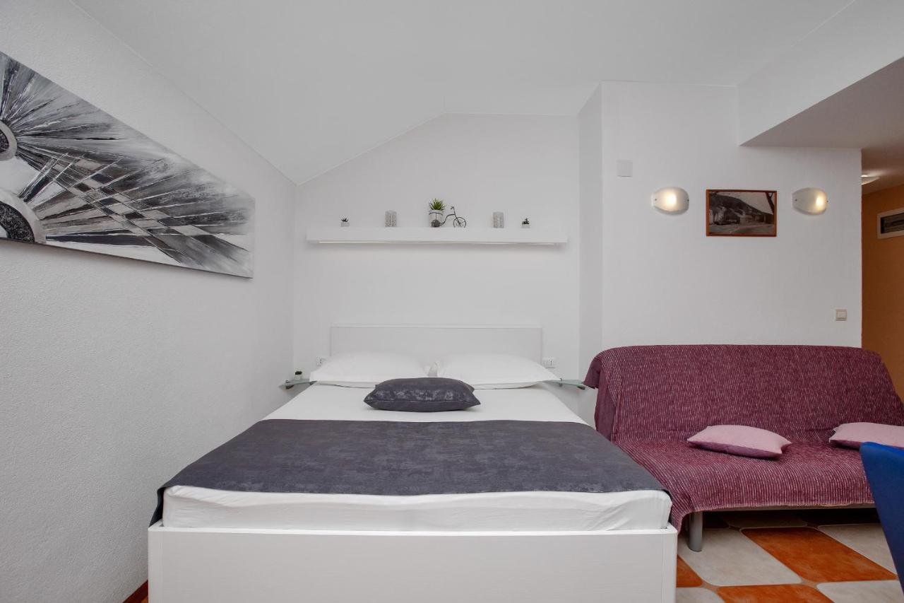 Apartments By The Sea Drasnice, Makarska - 2581 Esterno foto